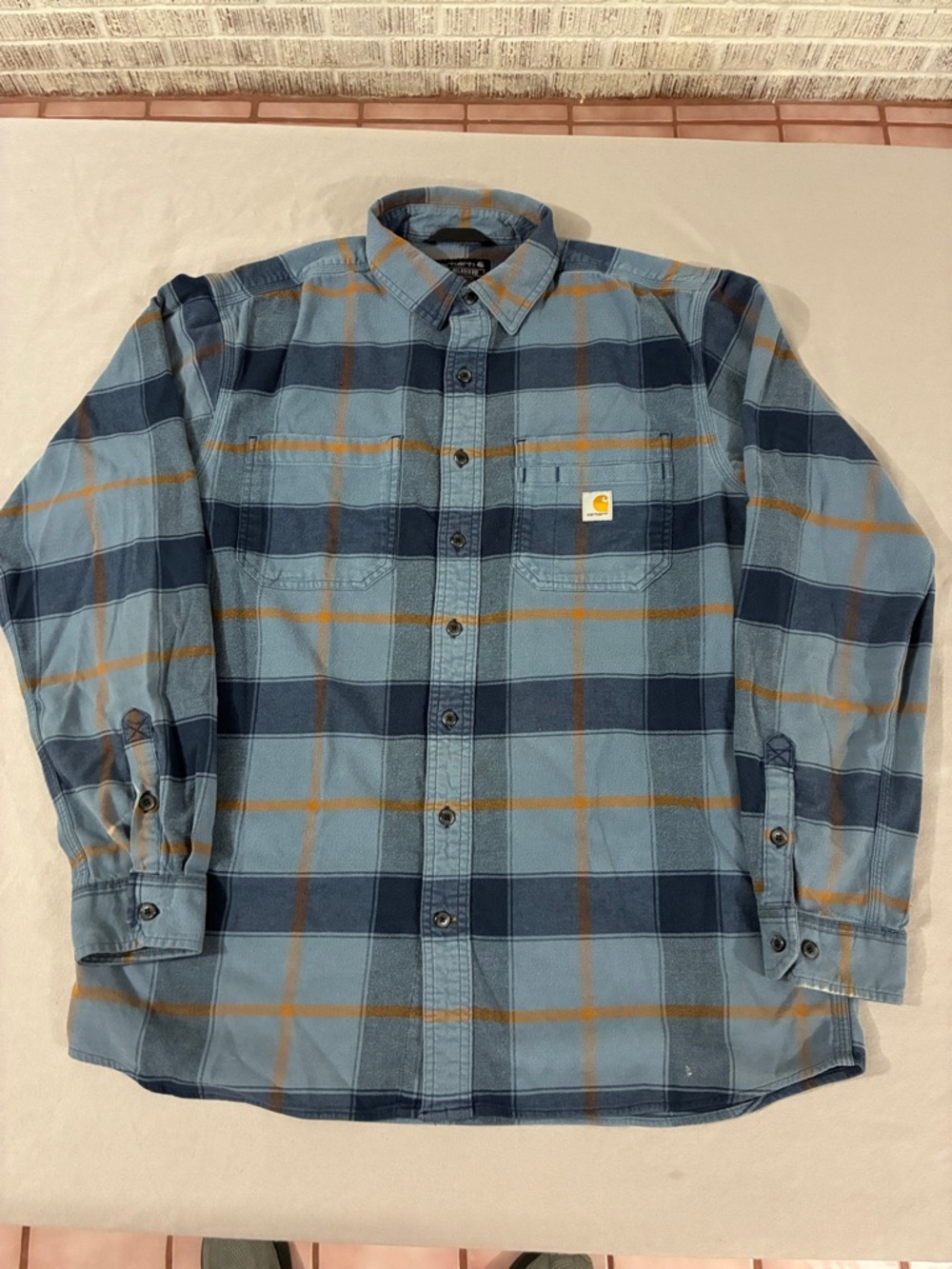 Carhartt Plaid Button-Up Work Shirt Men’s Large Tall Relaxed Fit Blue and Gray